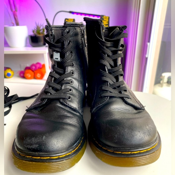 SOLD Dr Martens boots size 3 - Picture 1 of 6